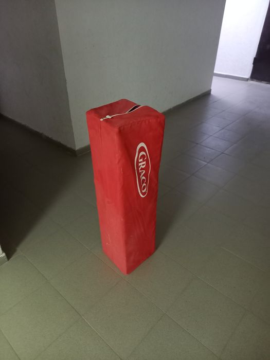 Детский манеж Graco