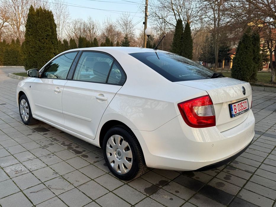 Skoda RAPID Skoda Rapid 2015 1.6 TDI