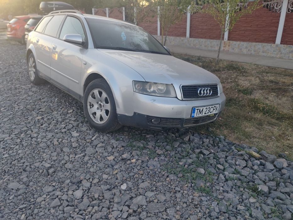 Vând Audi A4 B6.