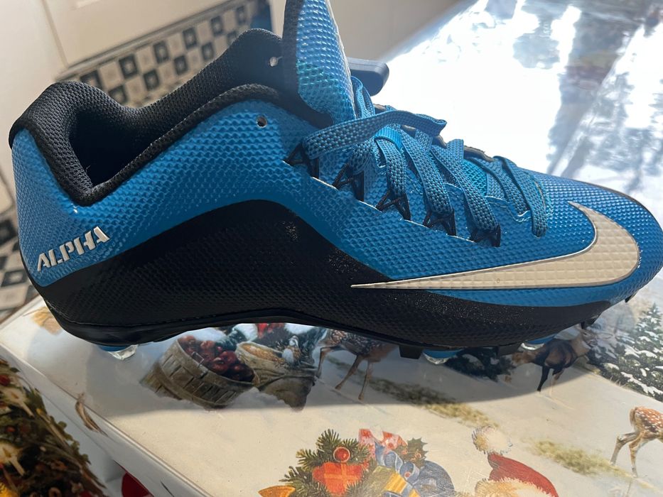 Бутонки чисто нови