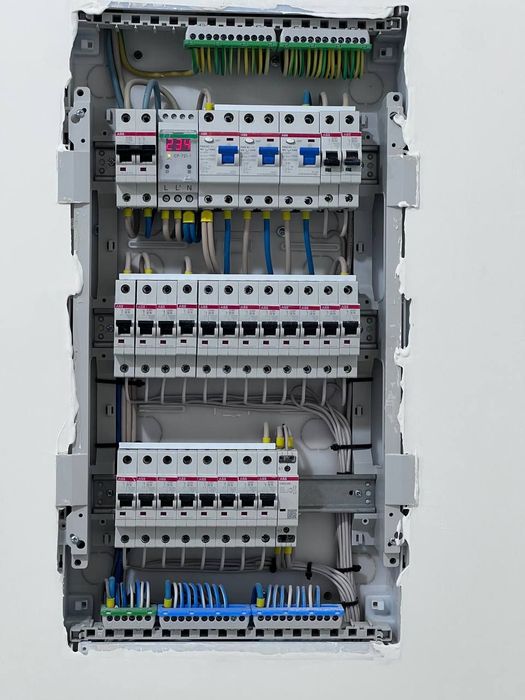 Beton kesish ешик очиш   бетон кесиш алмазни реска сантехник електирик