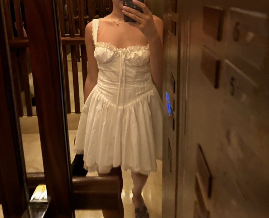 Все вещи продаются в отл состояние