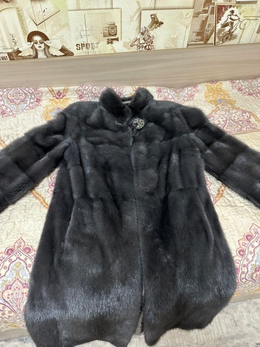 Продам норковую шубу