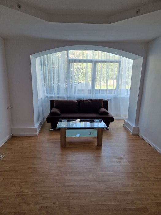 Apartament de închiriat