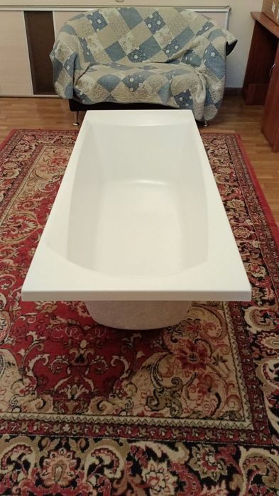 Продам новую ванну!!!