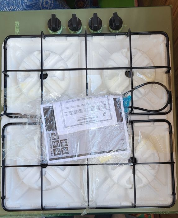 Продам газовую поверхность