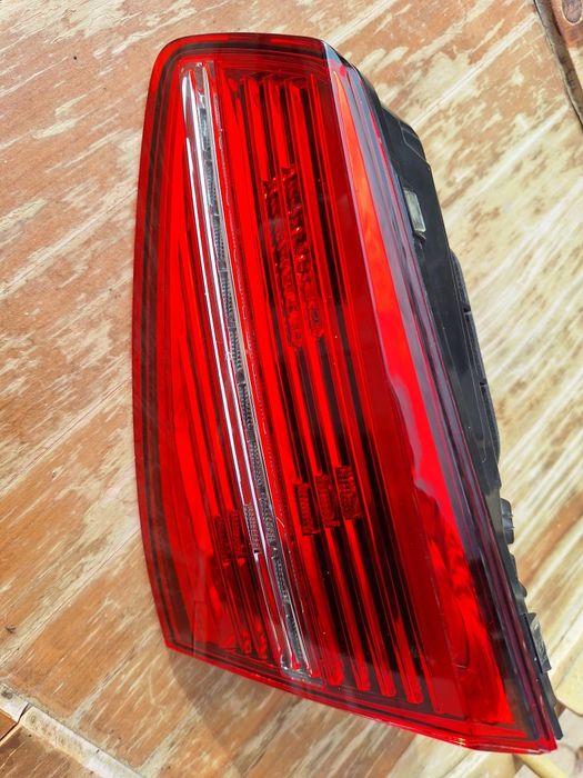 Stop dreapta full led pe haion vw Pasat b8
