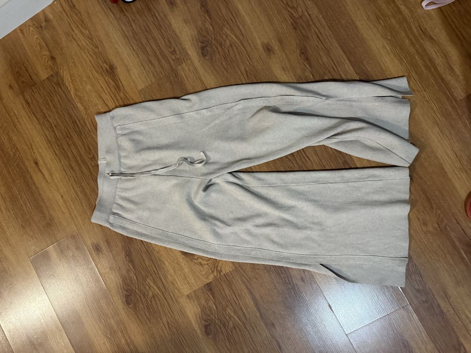 Продам все вещи за 10000