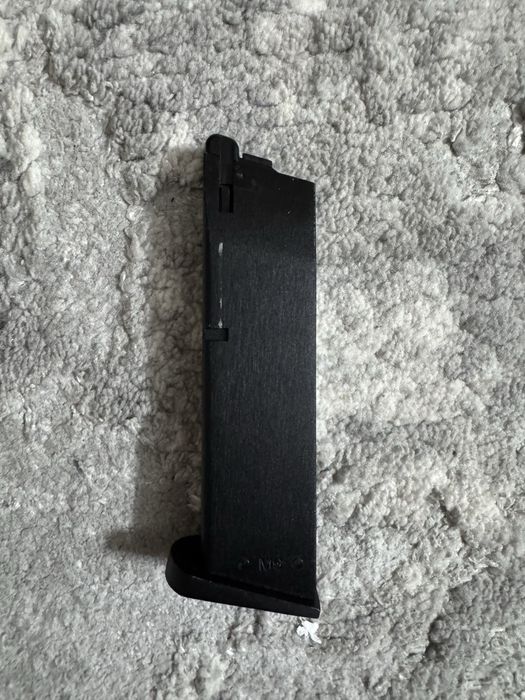 Airsoft KJ WORKS M9A1 bareta