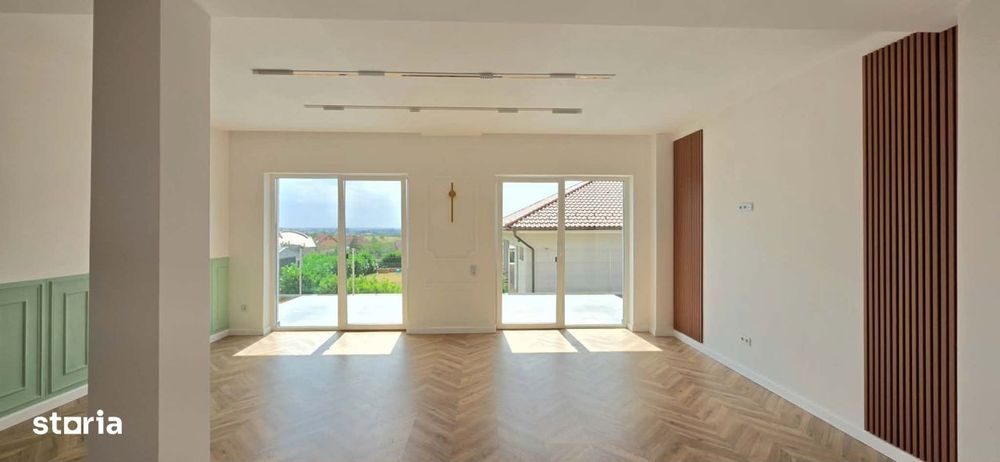 Casă de vânzare, zona dealurile Oradiei
