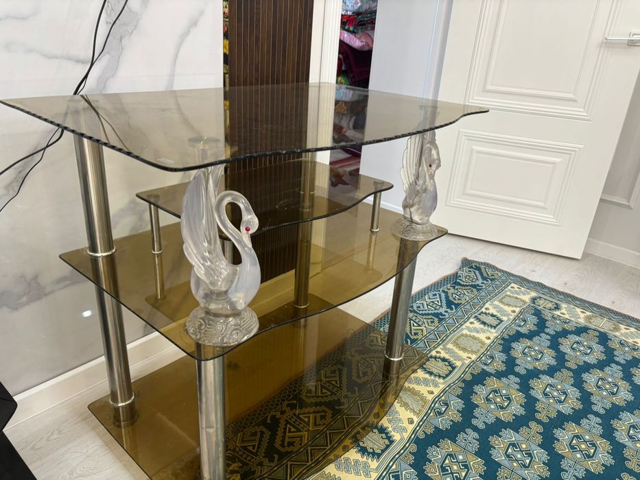 Подставка для телевизора