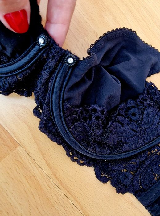 Sutien originala Triumph,cupa 75B,Italia