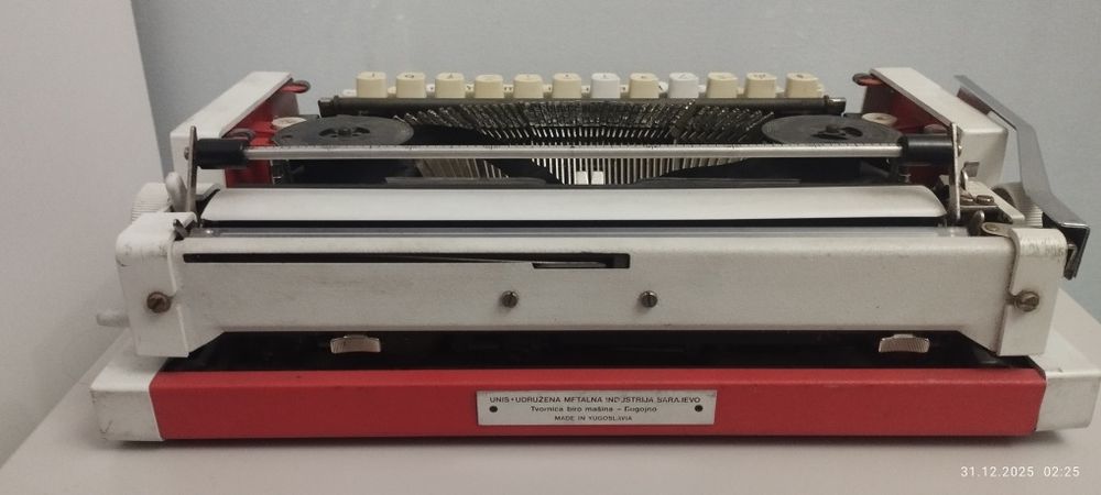 Печатная машинка Unis