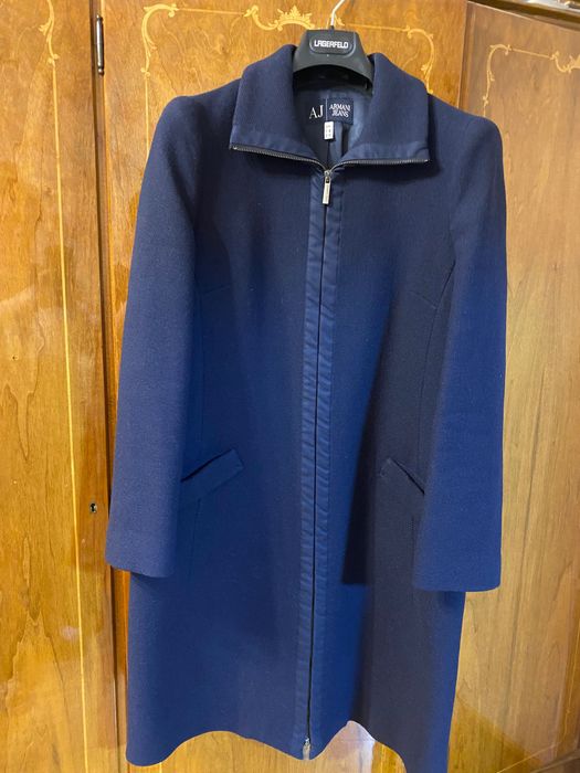 Продается женское пальто, Италия