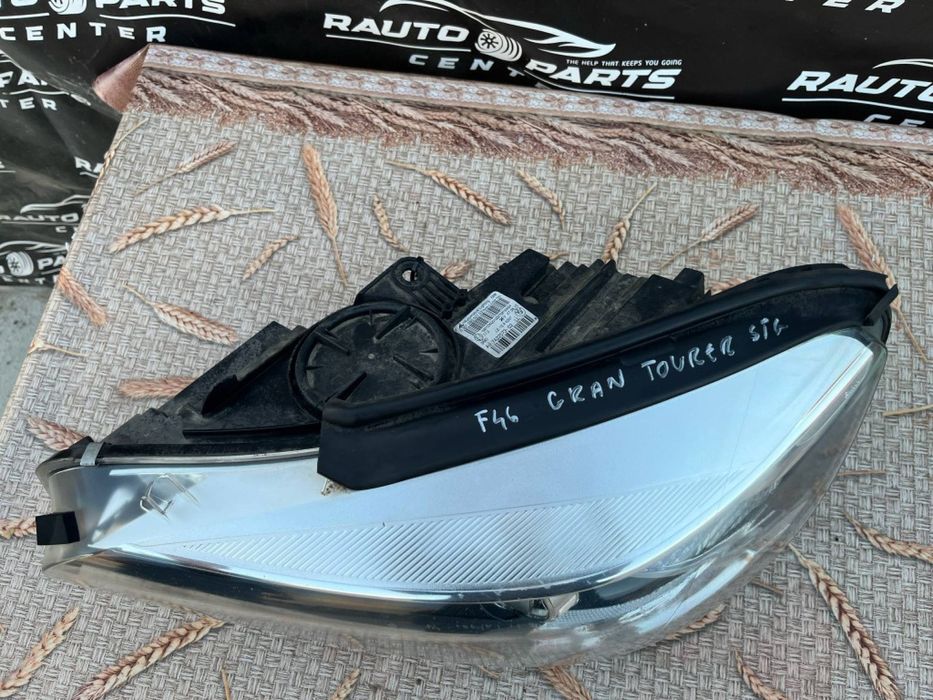 Far stanga BMW Seria 2 F46 Grantourer F45 HALOGEN
