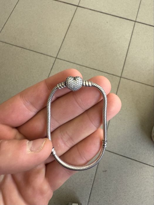 Гривна Pandora запазена