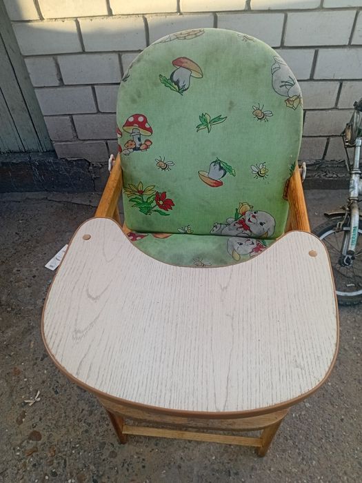 Продам детский стул трансформер