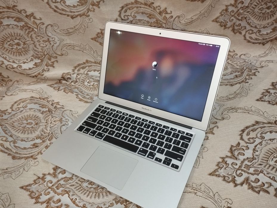 Продам MacBook Air 13 дюймов