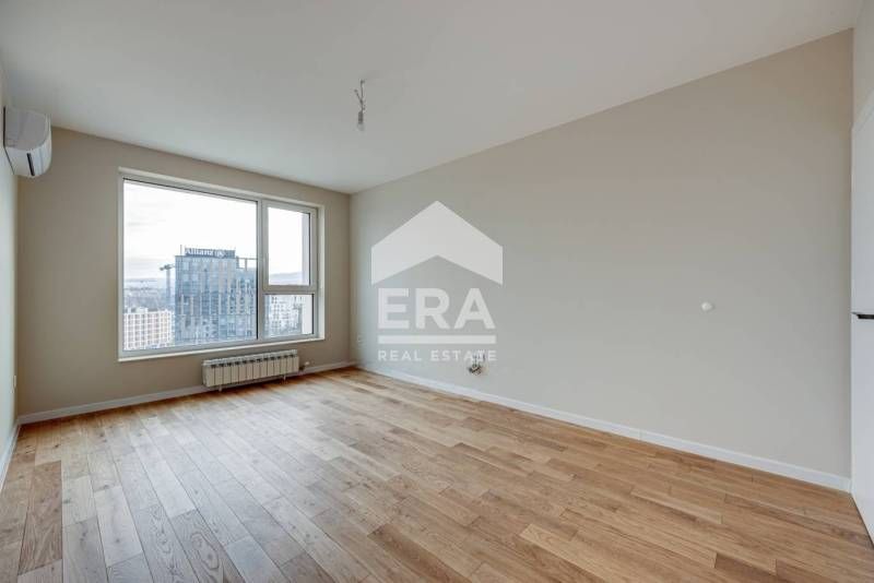 Южен двустаен апартамент завършен "до ключ" в луксозна резиденция с АК