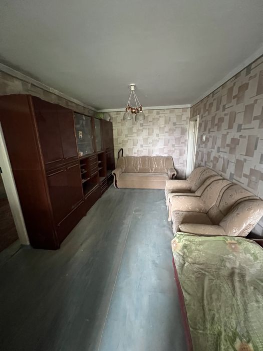 Продается 2х квартира в 3 м/н (солнышко)