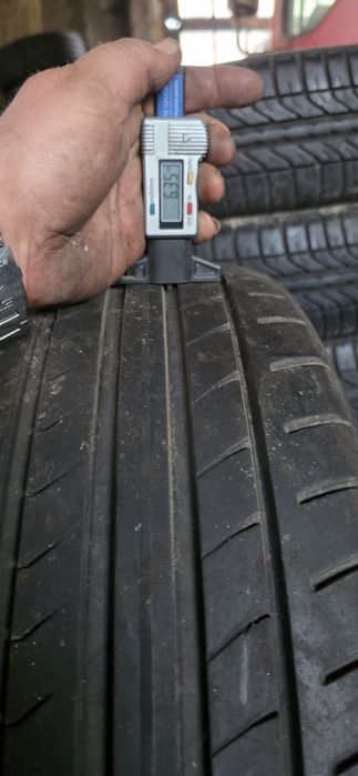 Гуми 2бр 205/55/16  -1бр - 23 евро