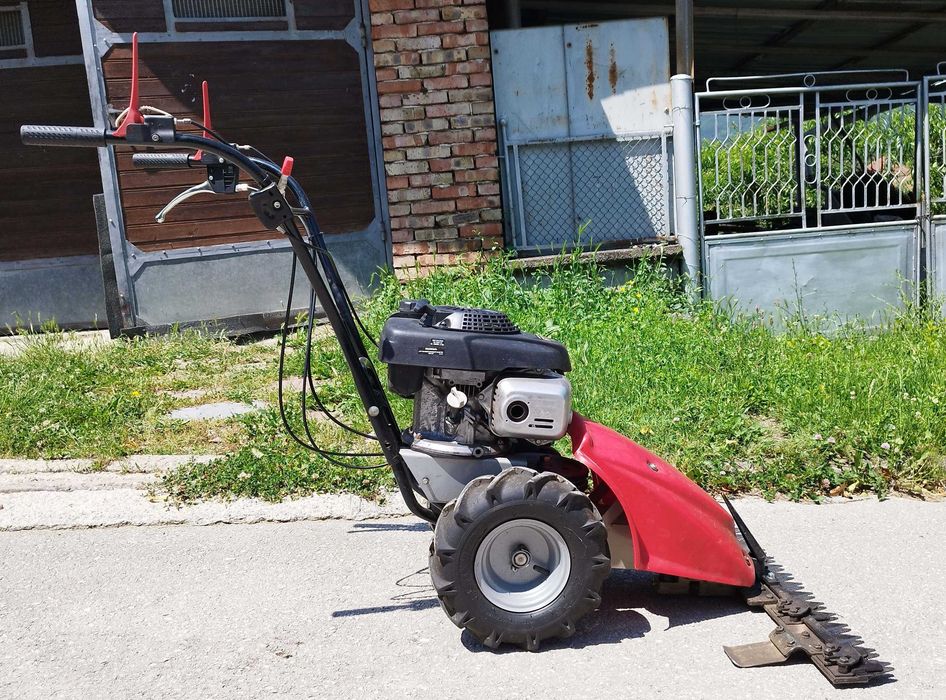 Палцова косачка BENASSI ( Husqvarna) F1900