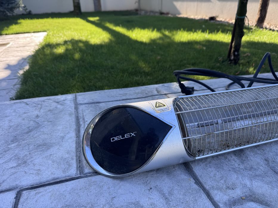 Incalzitor Radiator electric cu infraroșu DELEX – încălzitor terasă / hală / foișor