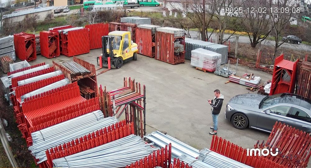 Schela metalica second cu podina noua