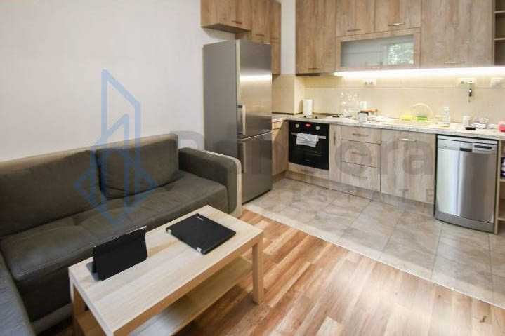 Дава се под наем Двустаен апартамент в София, Зона Б-18 - 70 кв.м за 500 € - Снимка #1