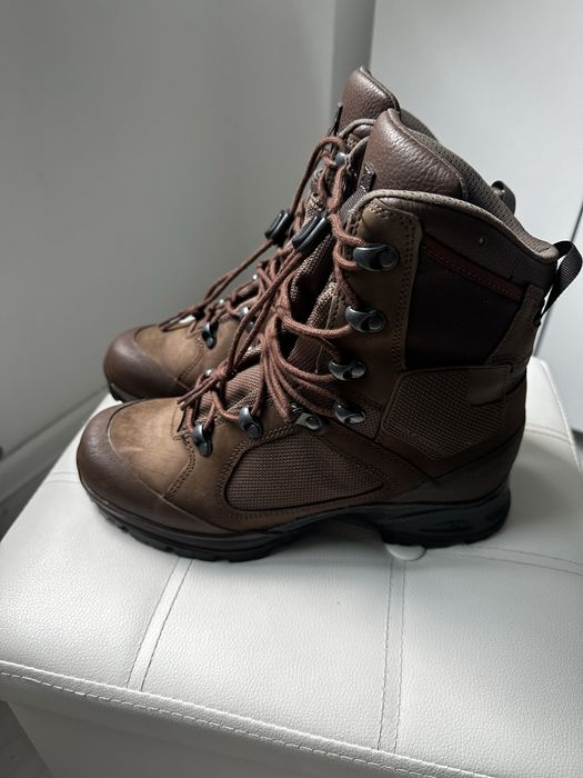 Bocanci Haix cu goretex.