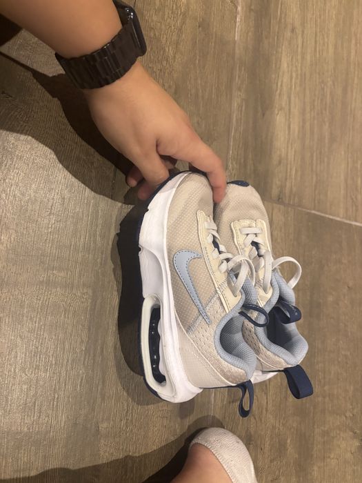 Маратонки Nike