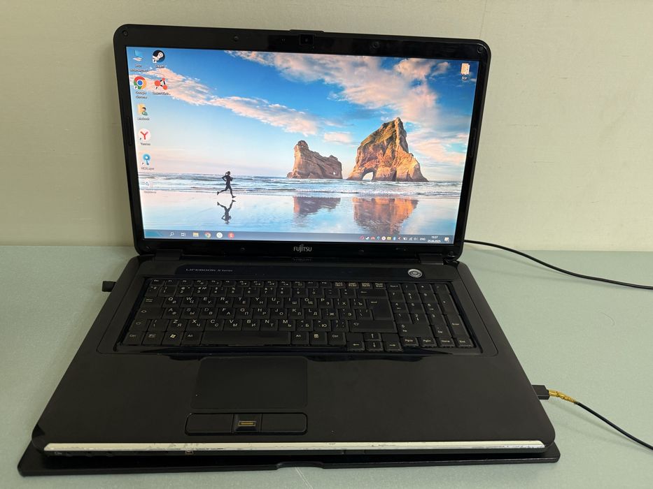 Fujitsu Core i5/oзy 4г6/SSD 128/HDd 120/2.40ghz Для офиса