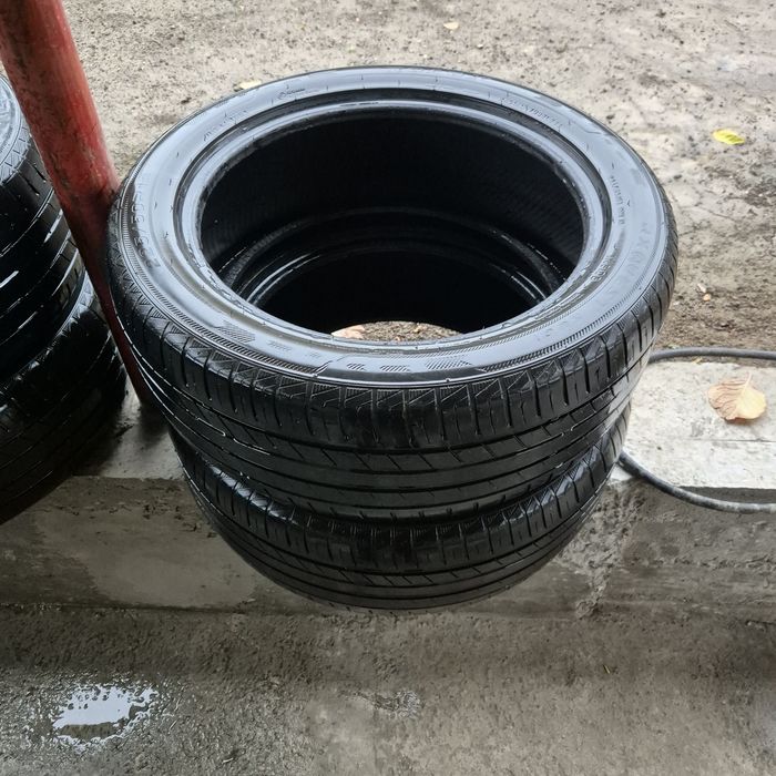 Шины лето 225/50/18р