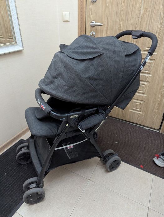 Продам коляску joie