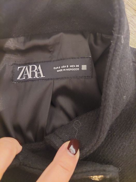 Вълнено палто ZARA