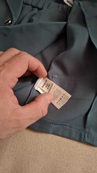 Costum vernil pentru botez