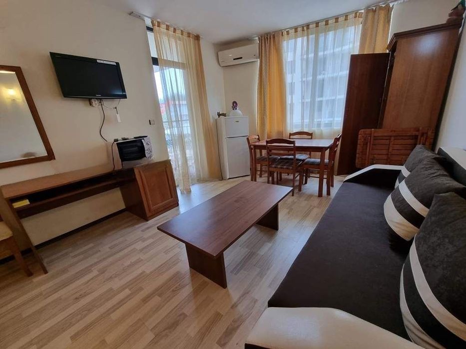 Продава се Тристаен апартамент в к.к. Слънчев бряг - 83 кв.м за 1266 €/кв.м - Снимка #4