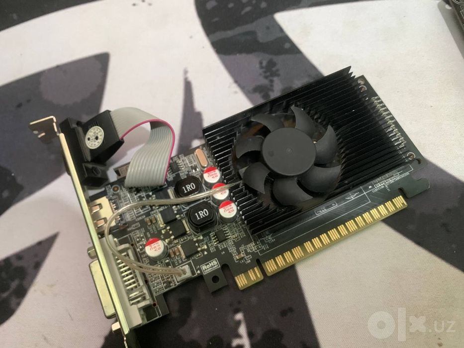 Видеокарта NVIDIA GT210 512mb DDR3