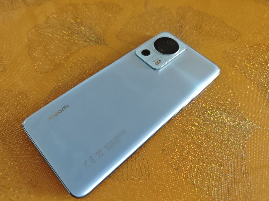 Xiaomi 13лайт идеален без забележки