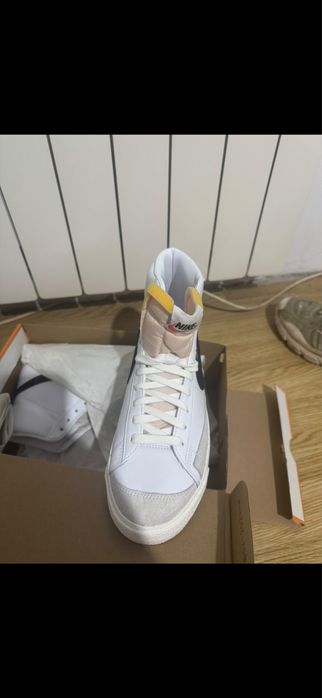 Sunt noi nouti adusi din austria