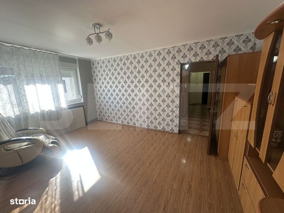 Apartament 3 camere, 70 mp, Micro 16