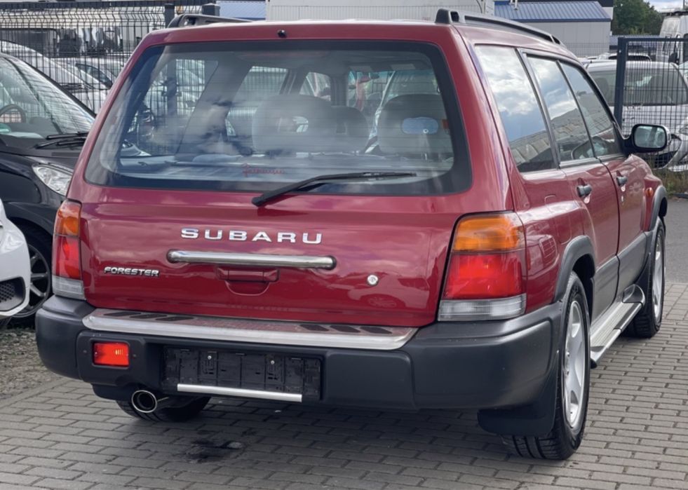 Subaru Forester 2.0 125кс на части
