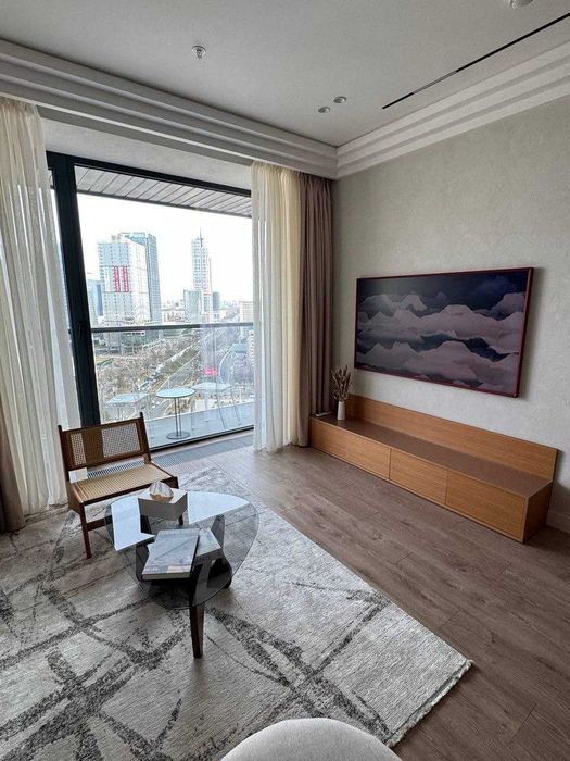 Аренда Сдается новая квартира в центре города!