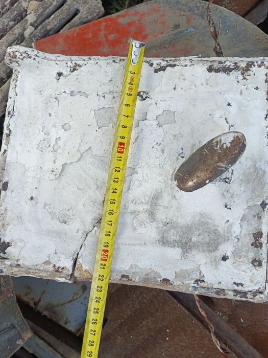 .  Дверка печная б/у -3000тн