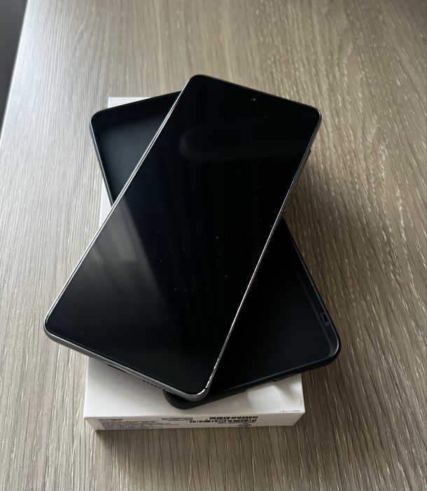 Samsung Galaxy A73 5G / 128 GB / Awesome Gray