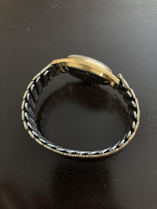 Оригинални швейцарски часовници Anker