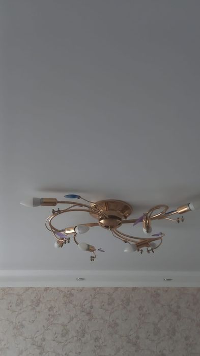 Люстра 8 рожков  недорого