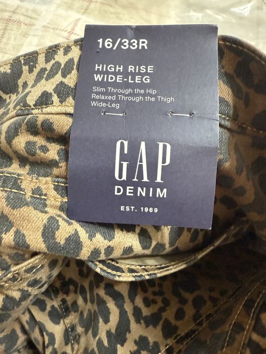 Новые джинсы GAP