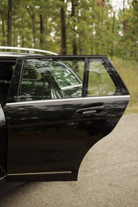 Usa stanga dreapta fata spate Mercedes C W204 break negru C197 capota