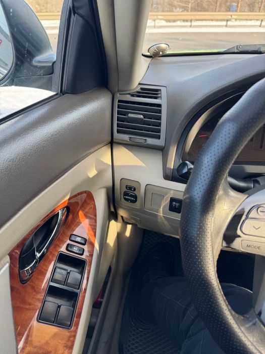 Продам Тойота Camry 40